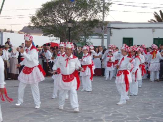 baile del santo.JPG